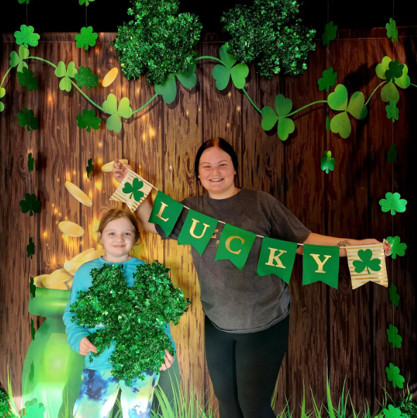 St. Patrick's Day Clover Treasure Luck Photography Backdrop UK LV-1329
