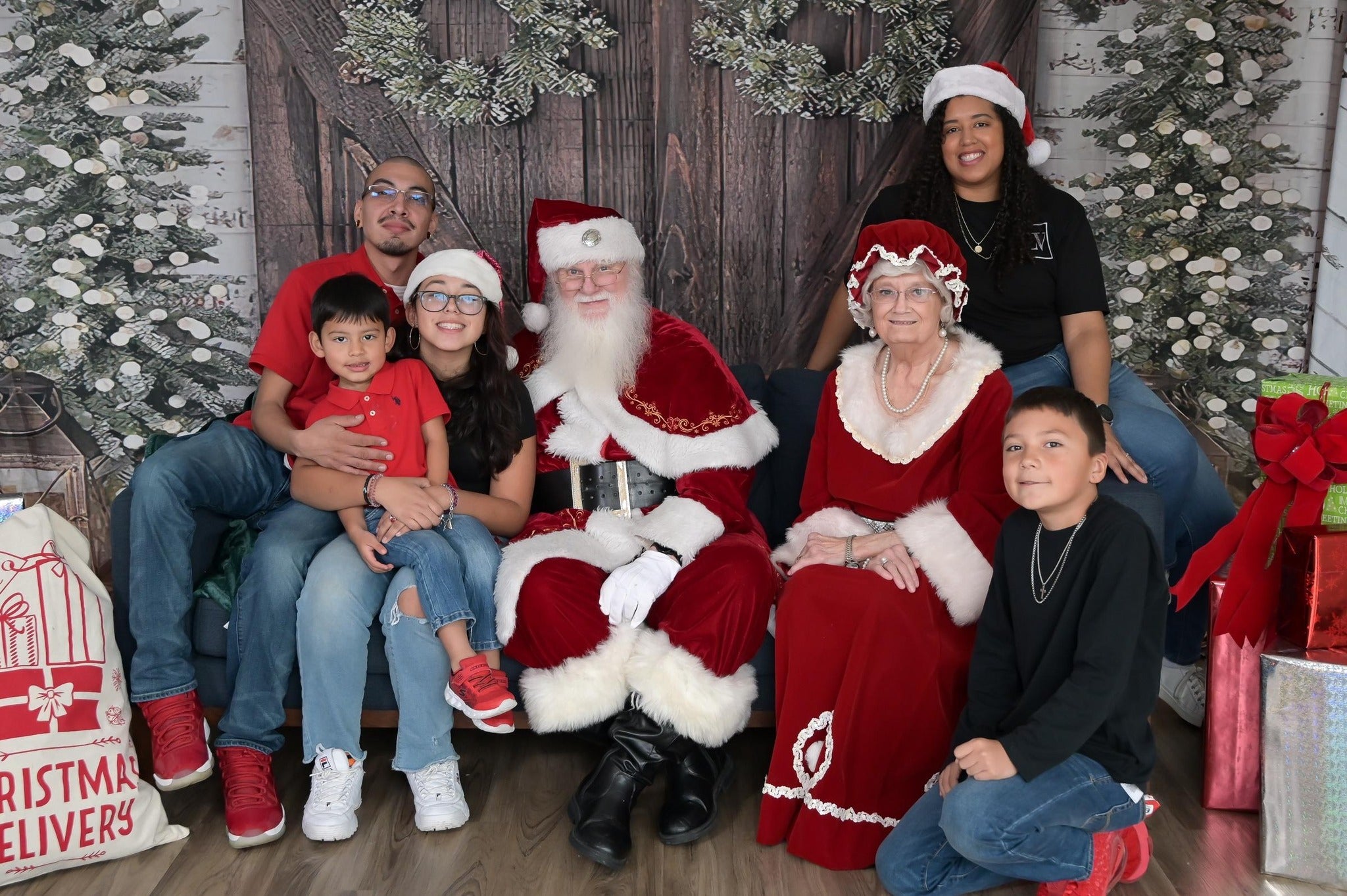 White Wall Wooden Door Christmas Background for Decoration G-1474