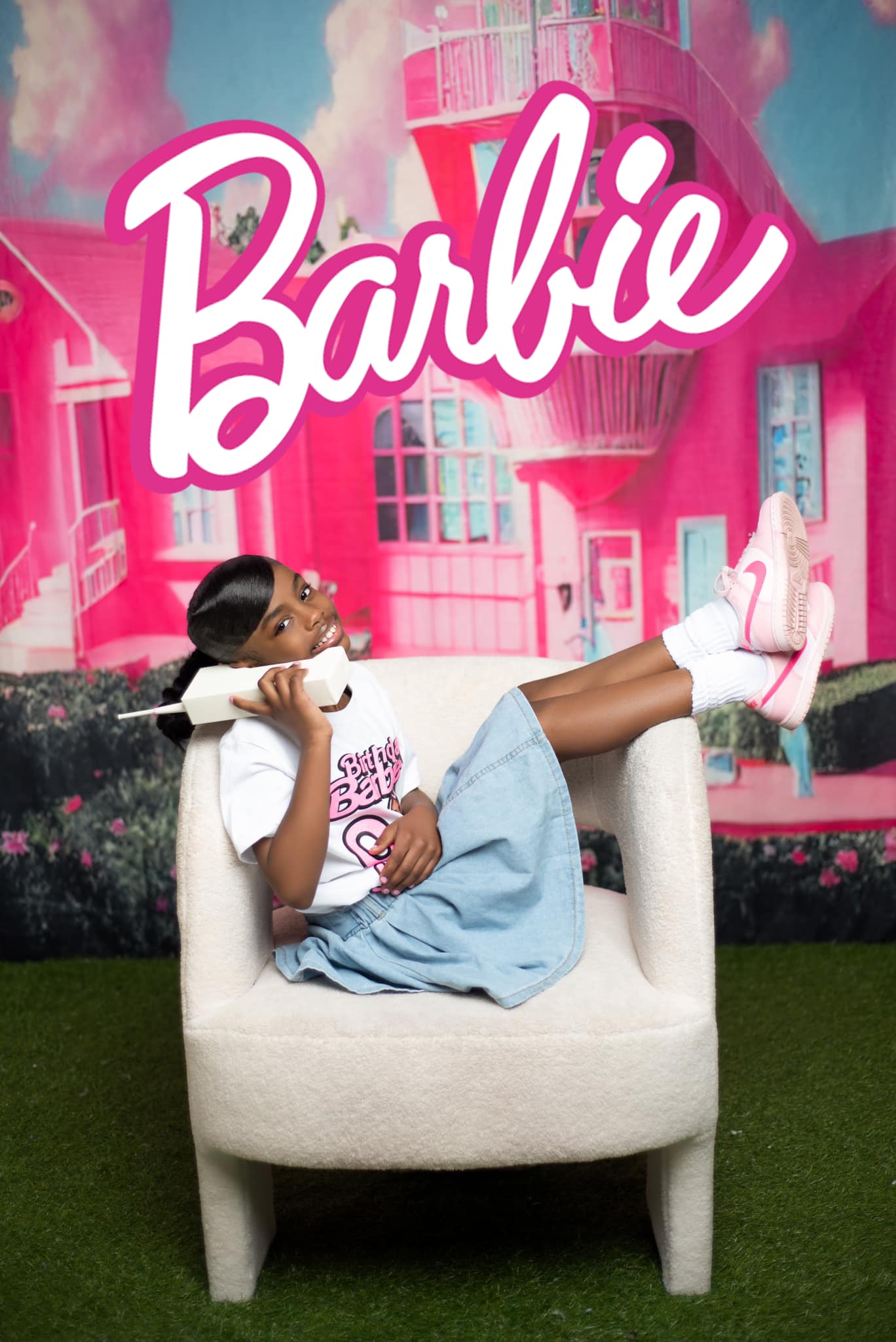 Fashion Doll Fantasy Pink House Backdrop UK M8-40