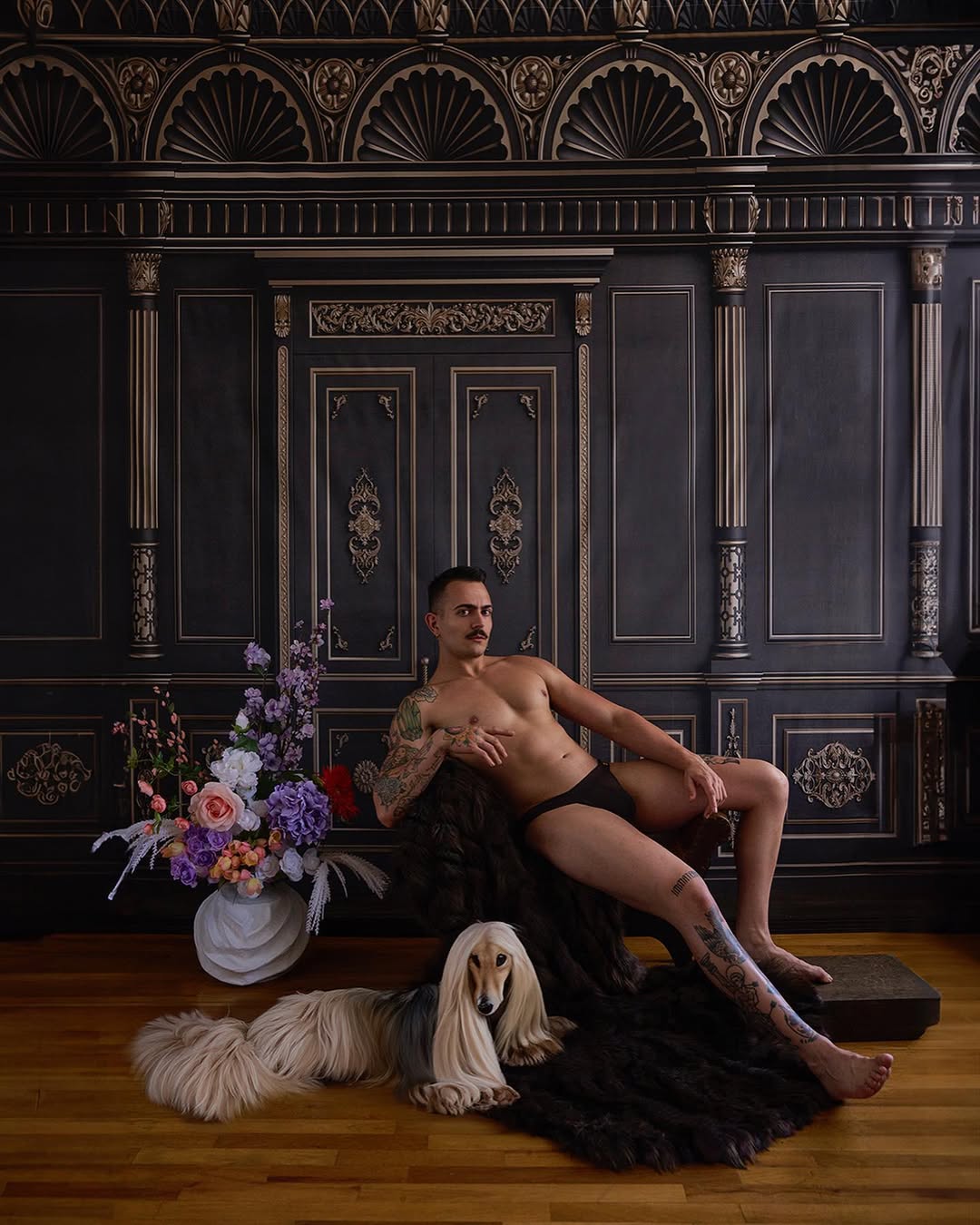 Classic Door Black Wooden Wall Backdrop for Photography SHU007