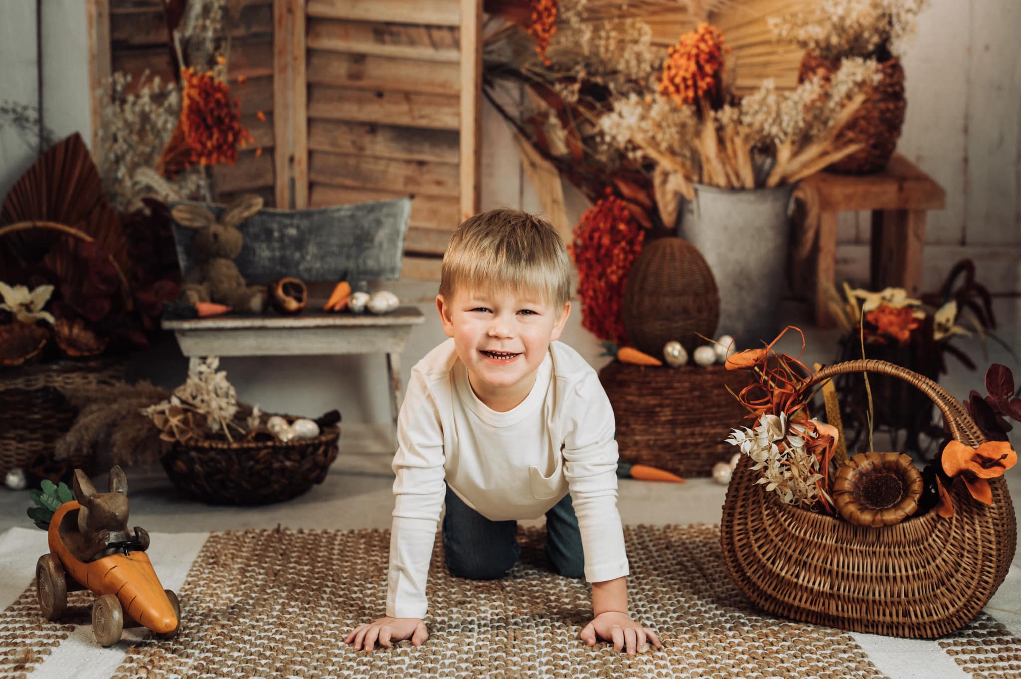 Rustic Wood Door Backdrop for Photography SH611