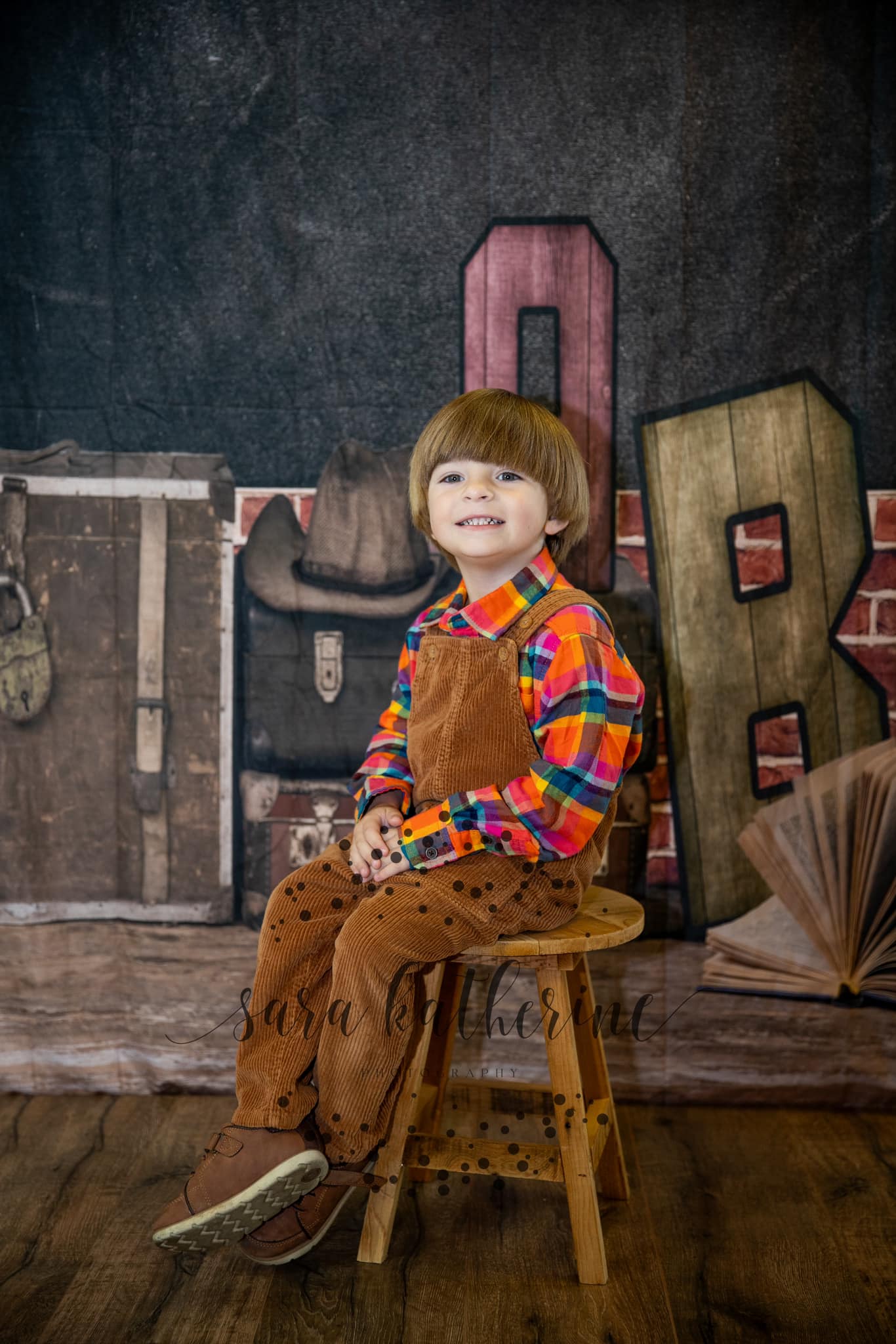 Alphabet Suitcase Blackboard School Backdrop UK M5-115