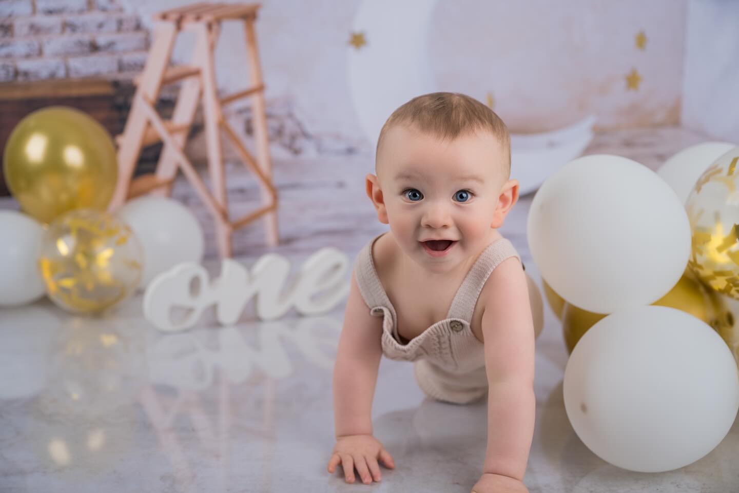 White Clouds Moon Baby Backdrop for Photo Studio LV-1445