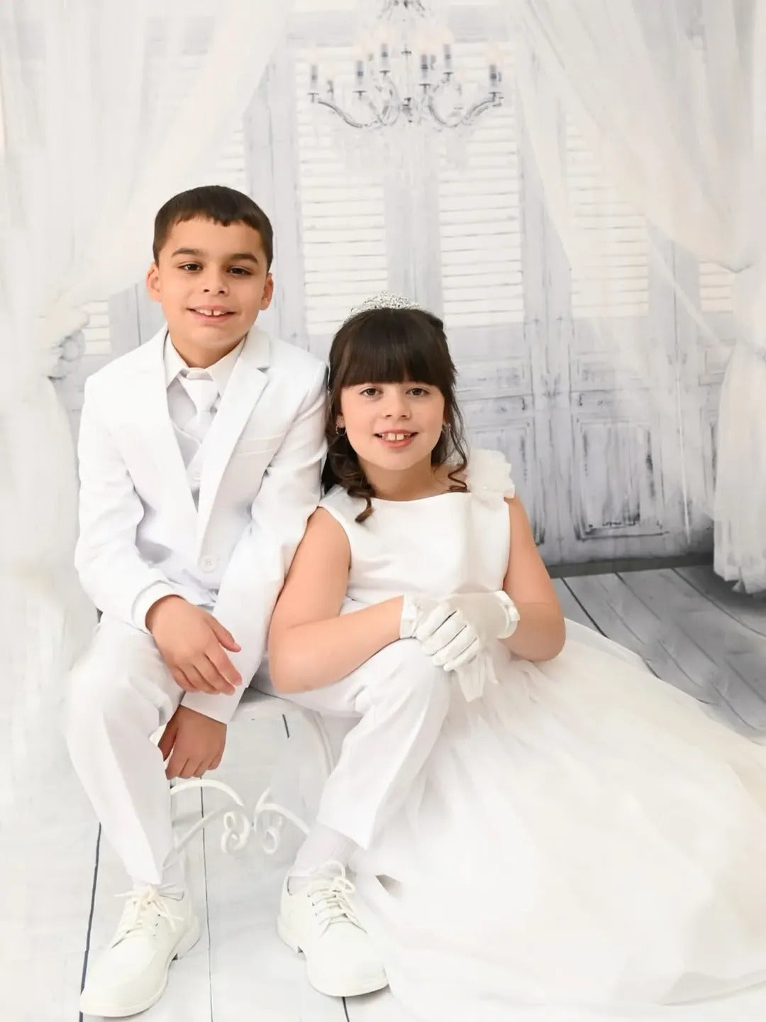 White Retro Wood Door Window Curtain backdrop UK for Photo Shoot CM-6259