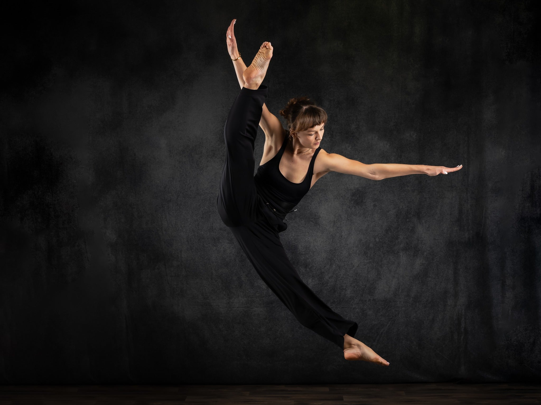 Black Abstract Backdrop UK for Photo Studio DBD-19478