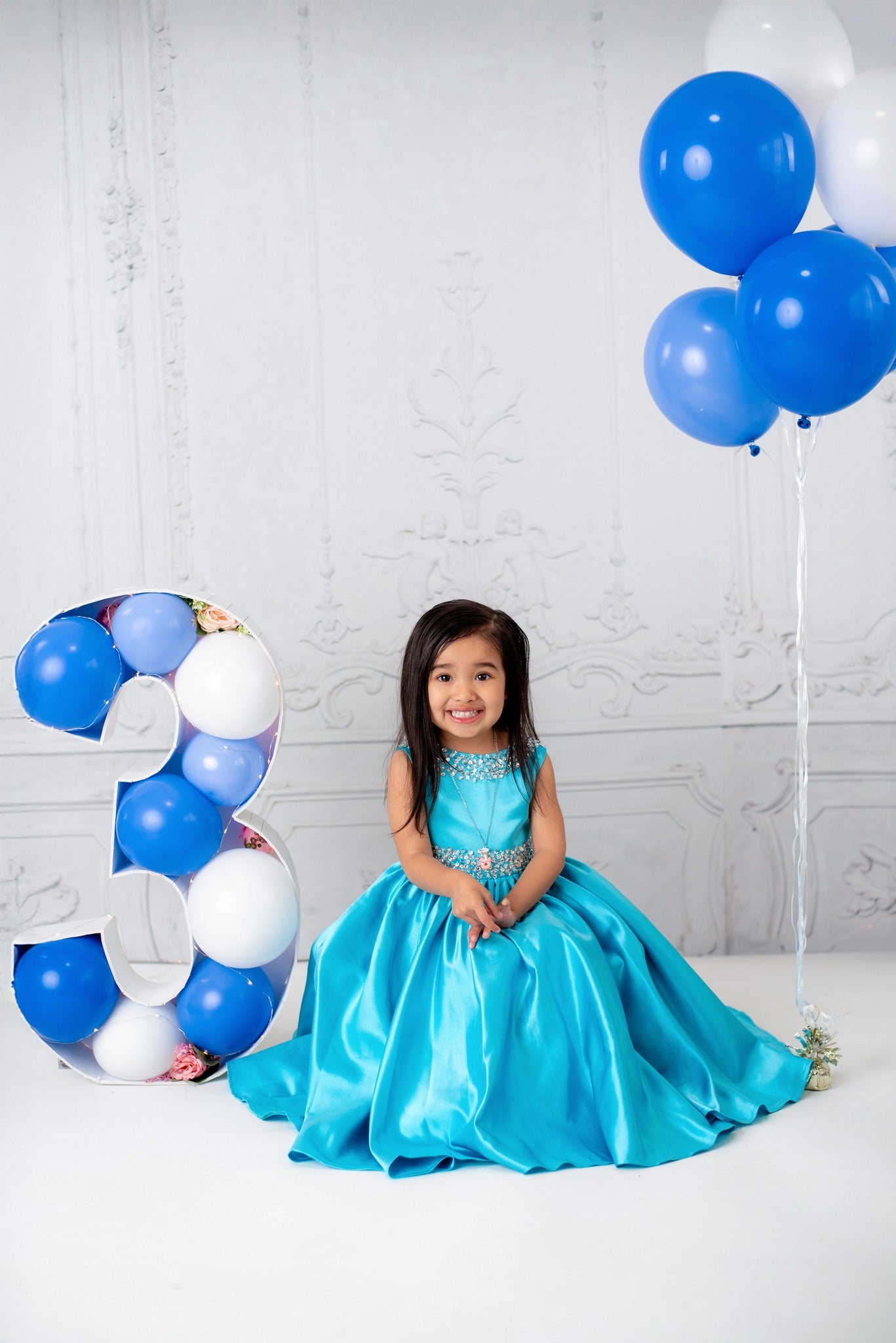 White Retro Wall Elegant Backdrop for Photos D857