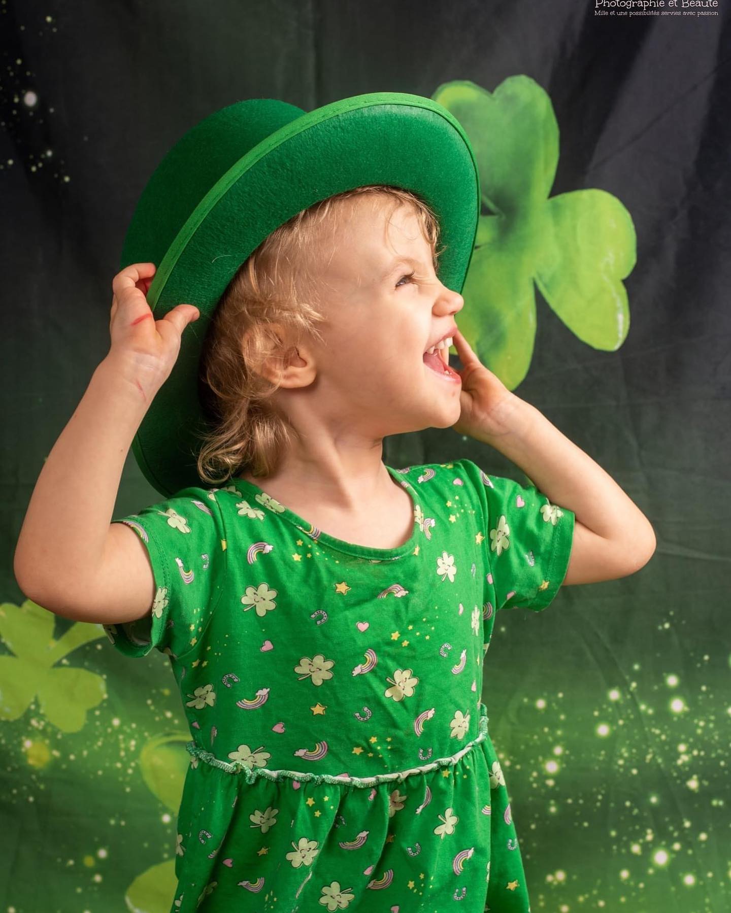 Happy St. Patrick's Day Green Luck Backdrop UK for Photo Booth SH166