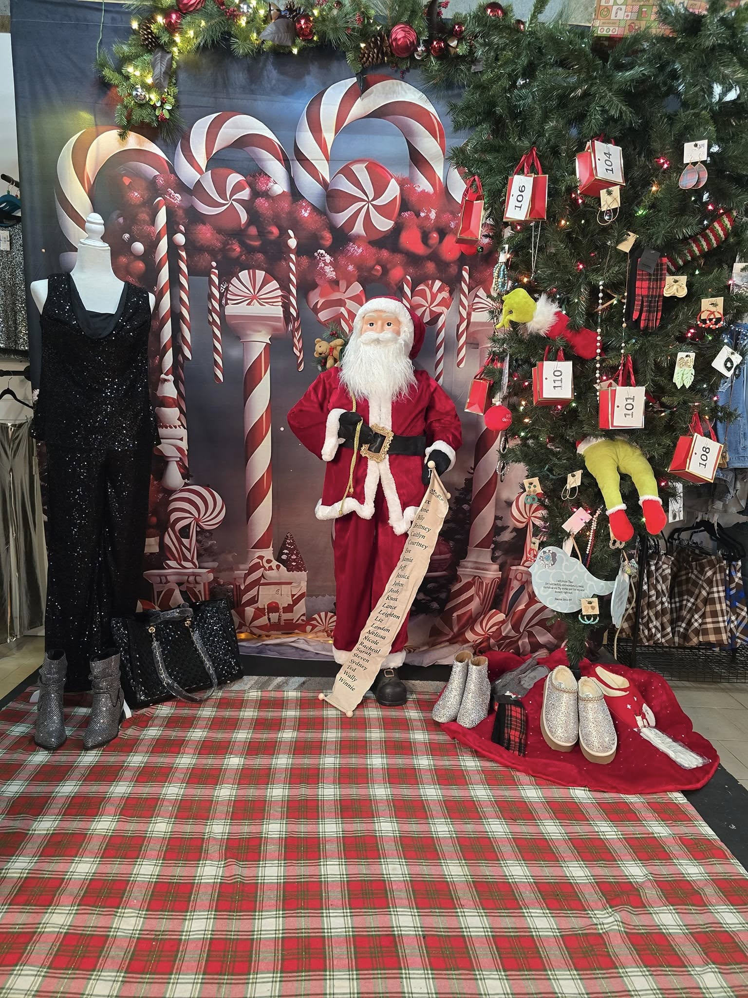 Christmas Whimsical Candy Cane Archway Backdrop UK RR8-229