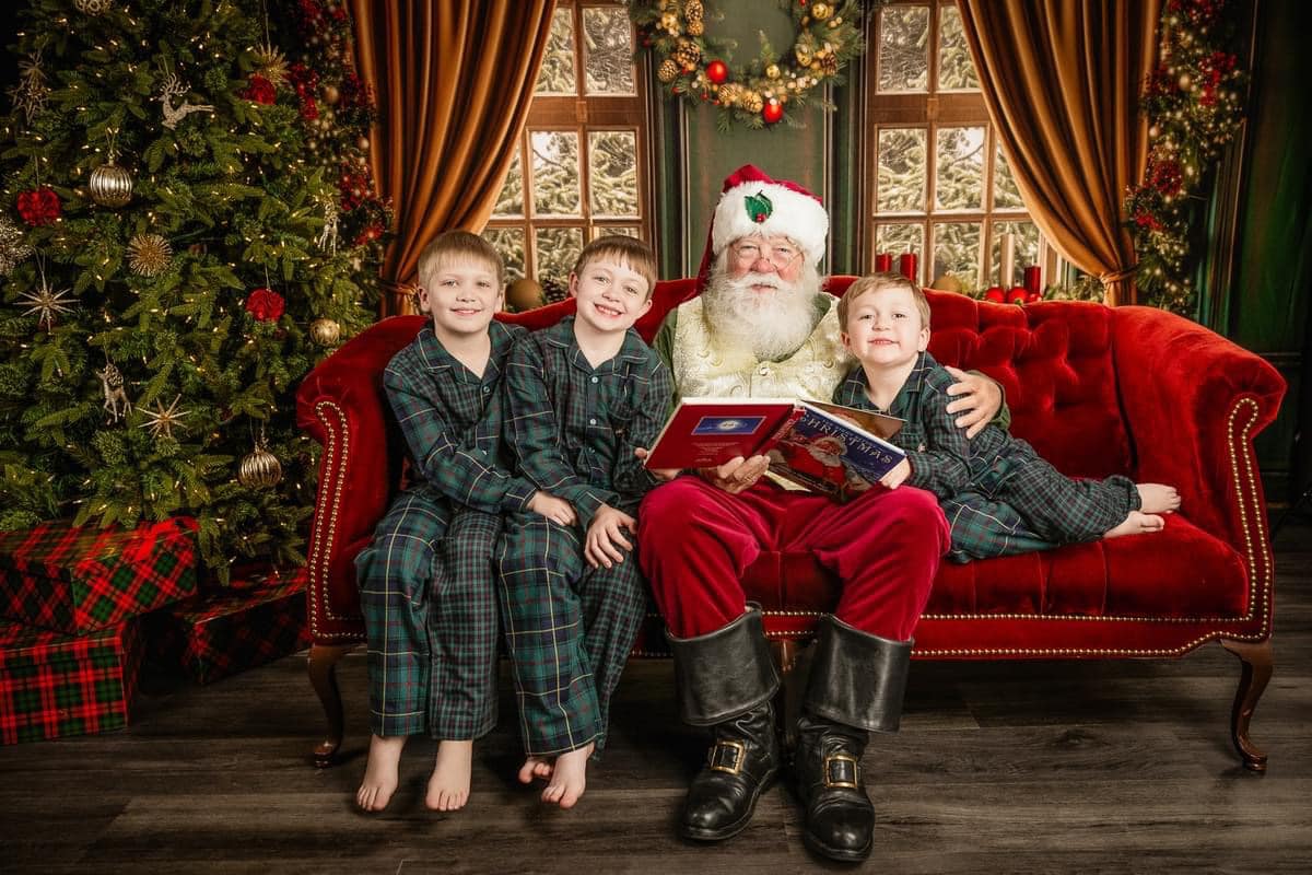 Christmas Backdrop Golden Curtain Window Christmas Photo Backdrops UK MRR9-93