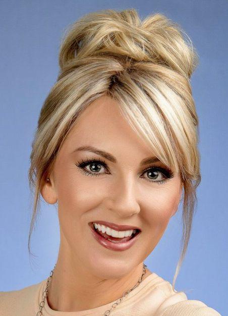 Professional Headshot Backdrop Pale Blue Minimal Backdrop UK CSH57-48