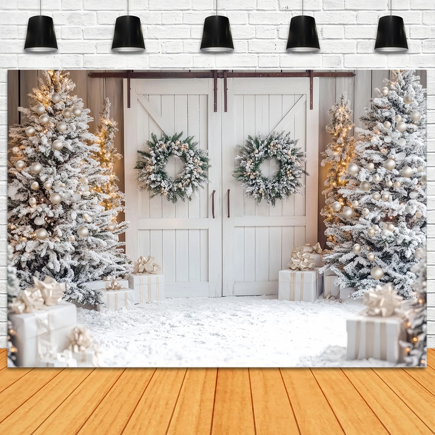 White Christmas Backdrop Snowy Trees White Barn Door Wreaths Christmas Backdrop for Photos UK TWW58-81