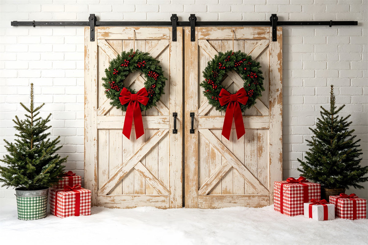 Christmas Wall Backdrop White Barn Door Wreath Studio Christmas BackdropUK ZTT69-37
